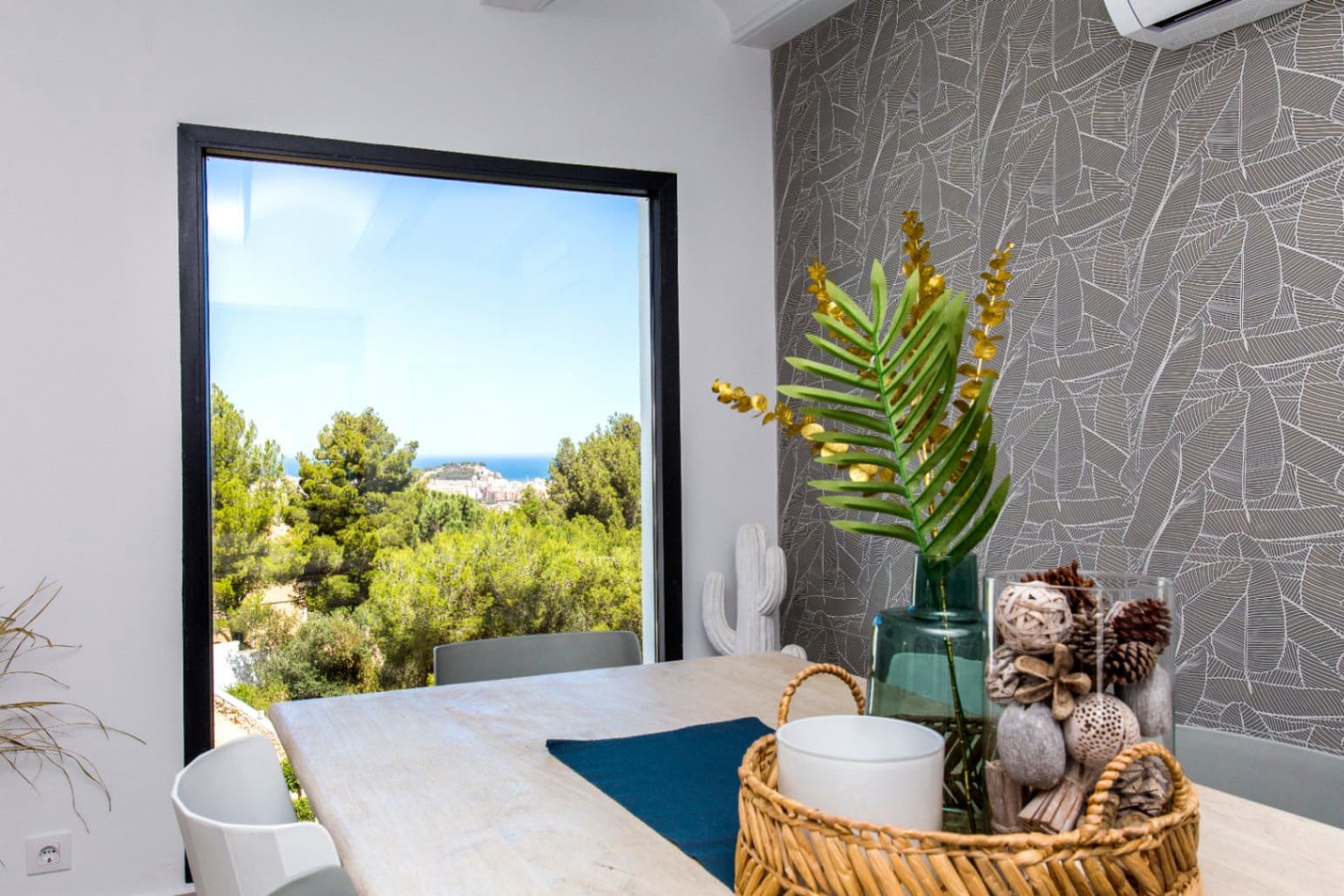 2 slaapkamer Villa te koop in Denia met zwembad garage - € 649.000 (Ref: 9204022)