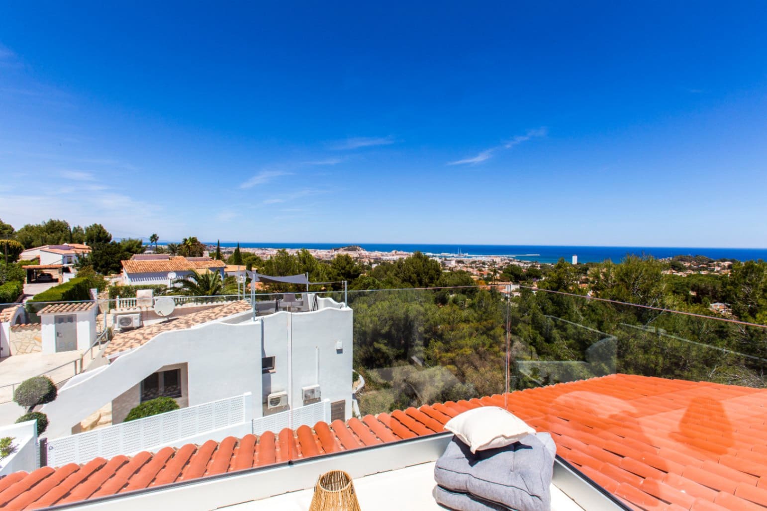 2 slaapkamer Villa te koop in Denia met zwembad garage - € 649.000 (Ref: 9204022)