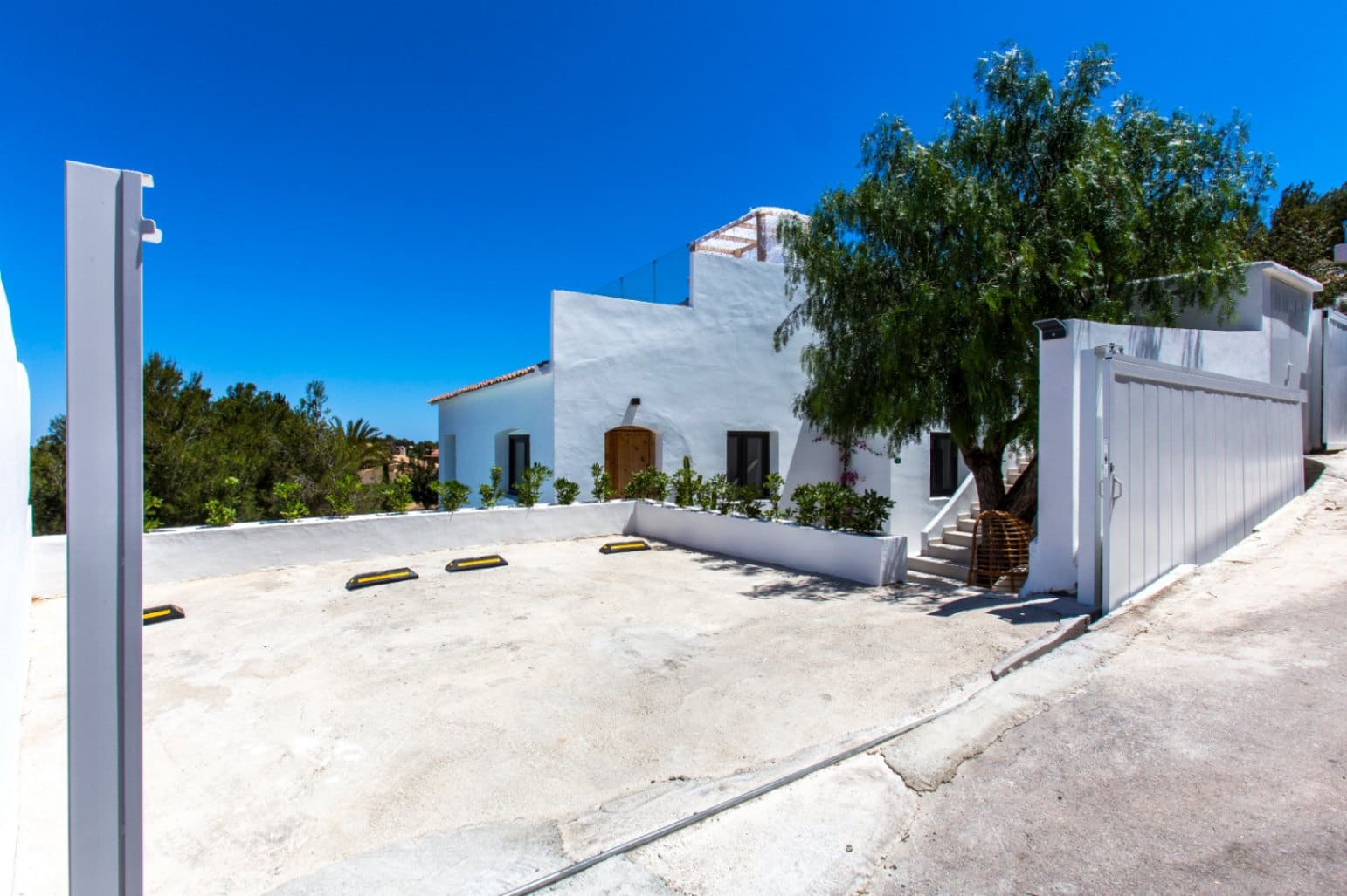 2 slaapkamer Villa te koop in Denia met zwembad garage - € 649.000 (Ref: 9204022)