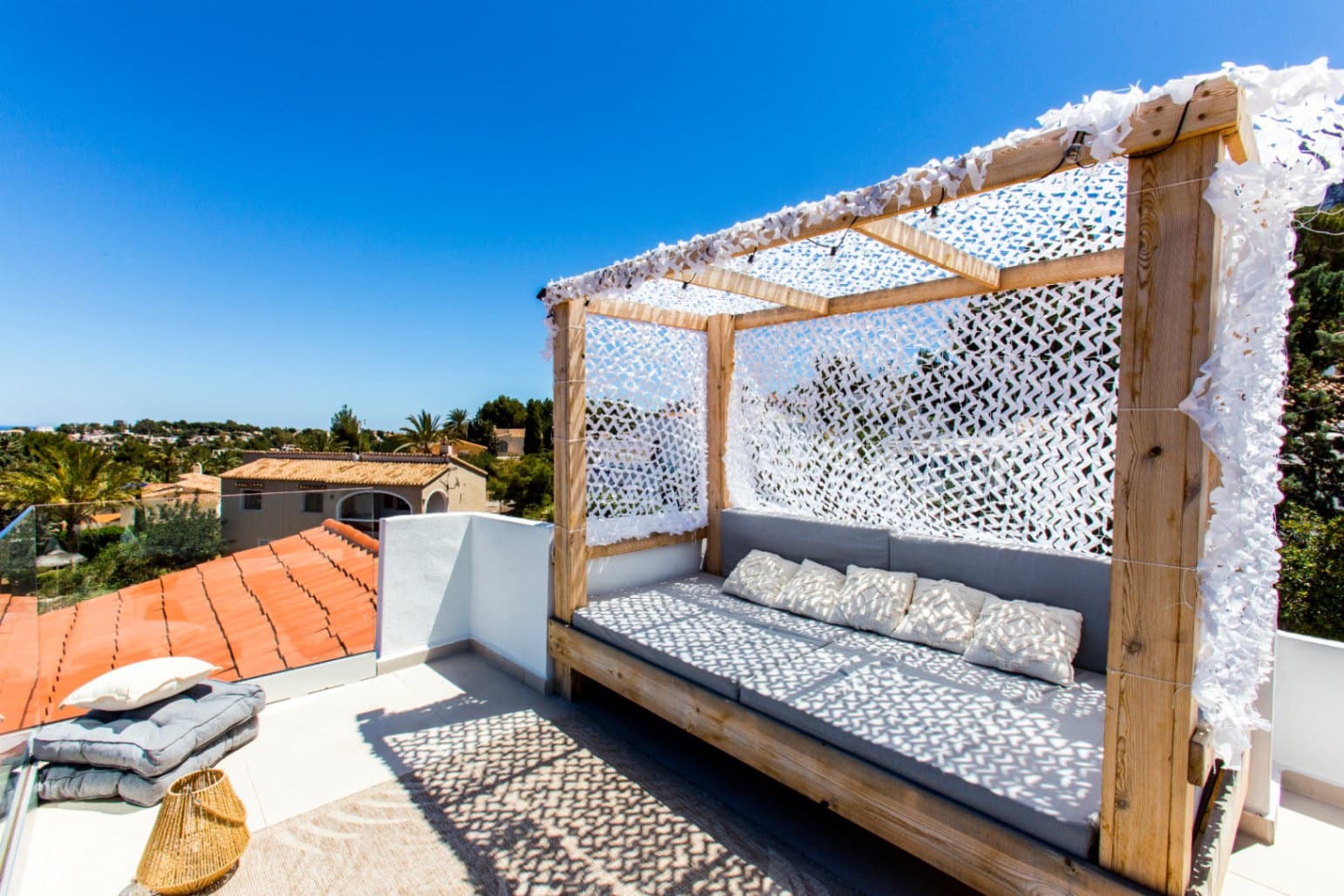 2 slaapkamer Villa te koop in Denia met zwembad garage - € 649.000 (Ref: 9204022)