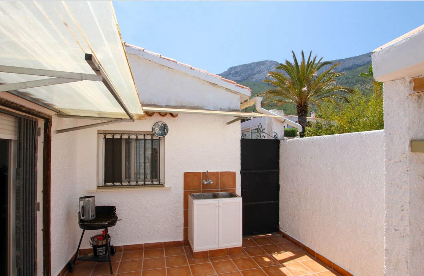 3 chambre Villa/Maison à vendre à Denia avec piscine garage - 440 000 € (Ref: 9204023)