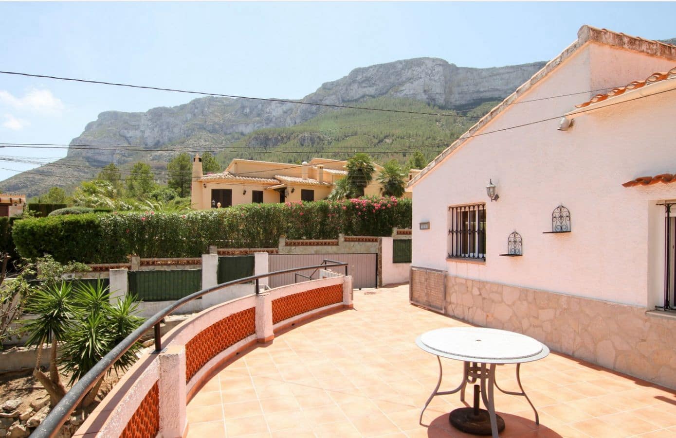 3 chambre Villa/Maison à vendre à Denia avec piscine garage - 440 000 € (Ref: 9204023)