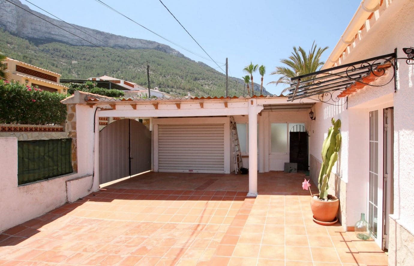 3 chambre Villa/Maison à vendre à Denia avec piscine garage - 440 000 € (Ref: 9204023)