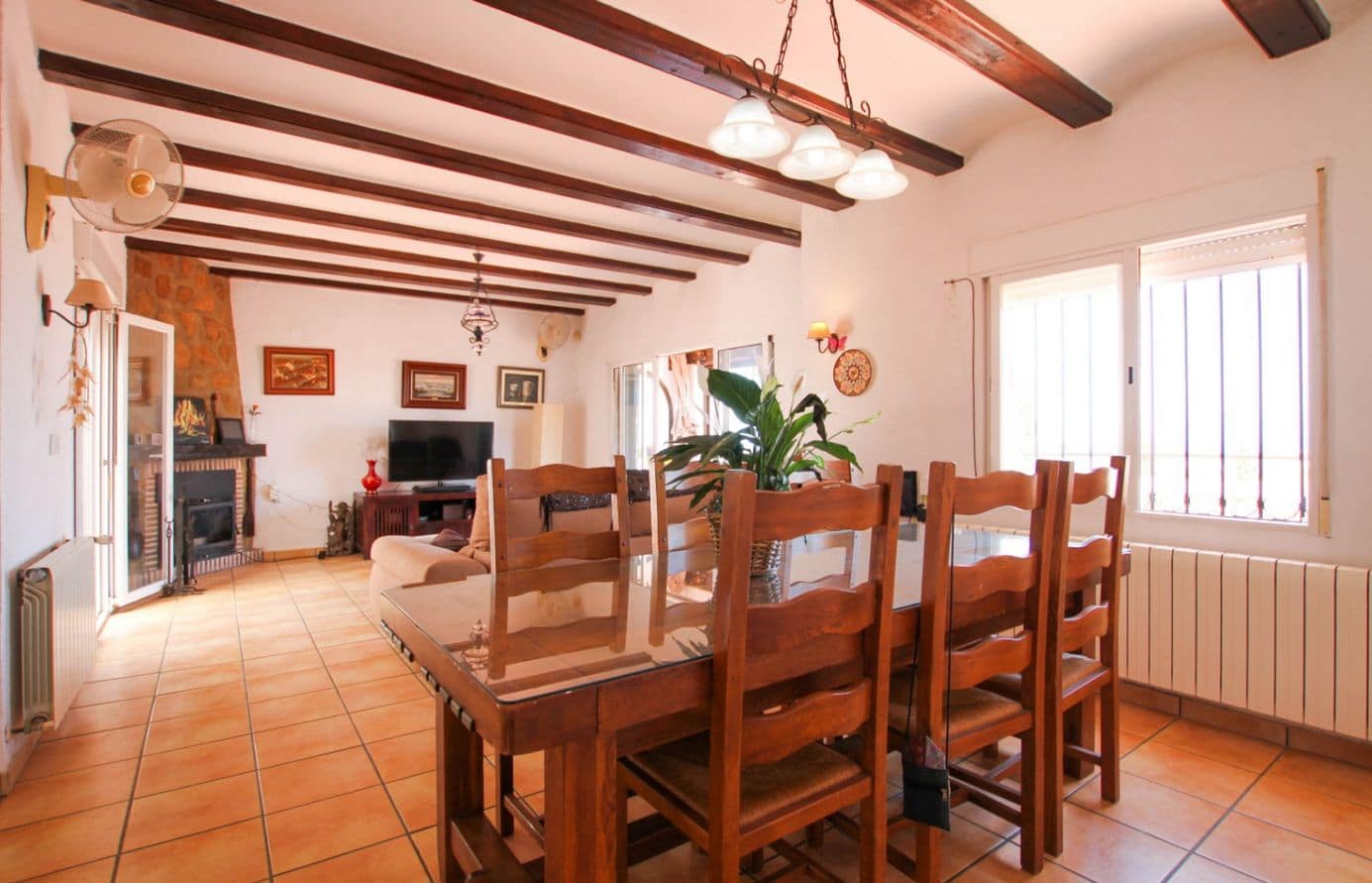 3 chambre Villa/Maison à vendre à Denia avec piscine garage - 440 000 € (Ref: 9204023)