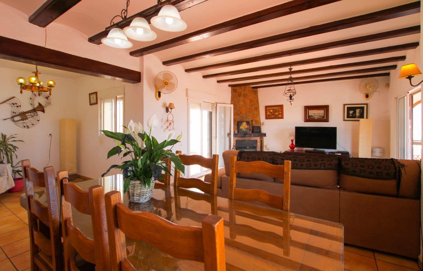 3 chambre Villa/Maison à vendre à Denia avec piscine garage - 440 000 € (Ref: 9204023)