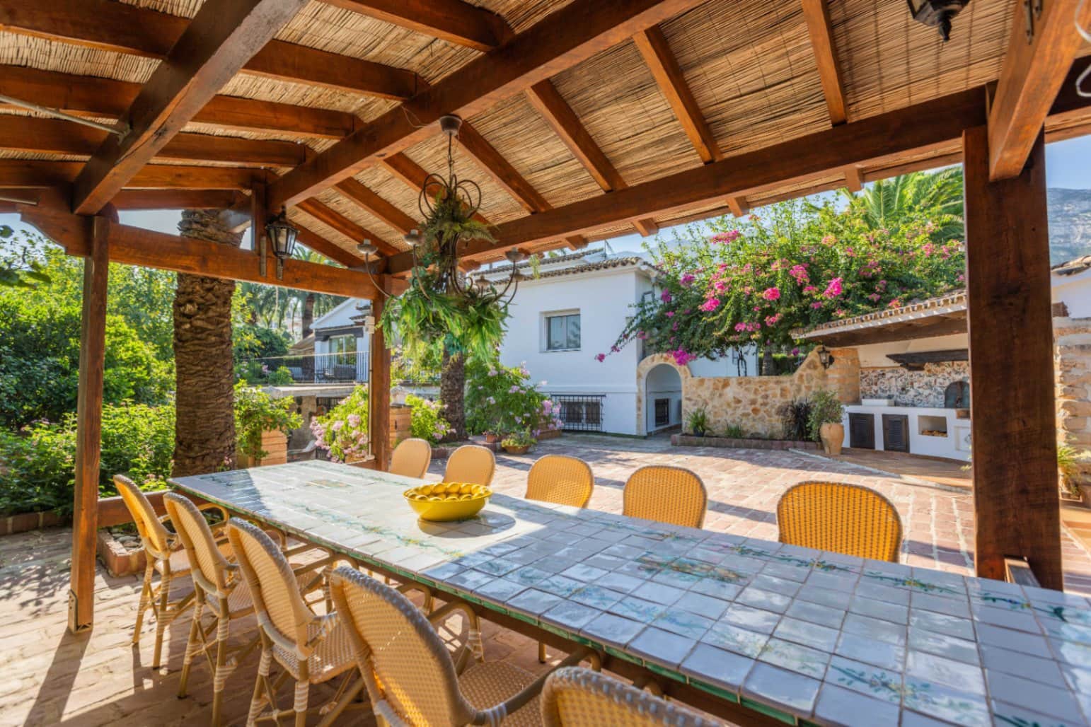 5 slaapkamer Villa te koop in Denia met zwembad garage - € 1.295.000 (Ref: 9309279)