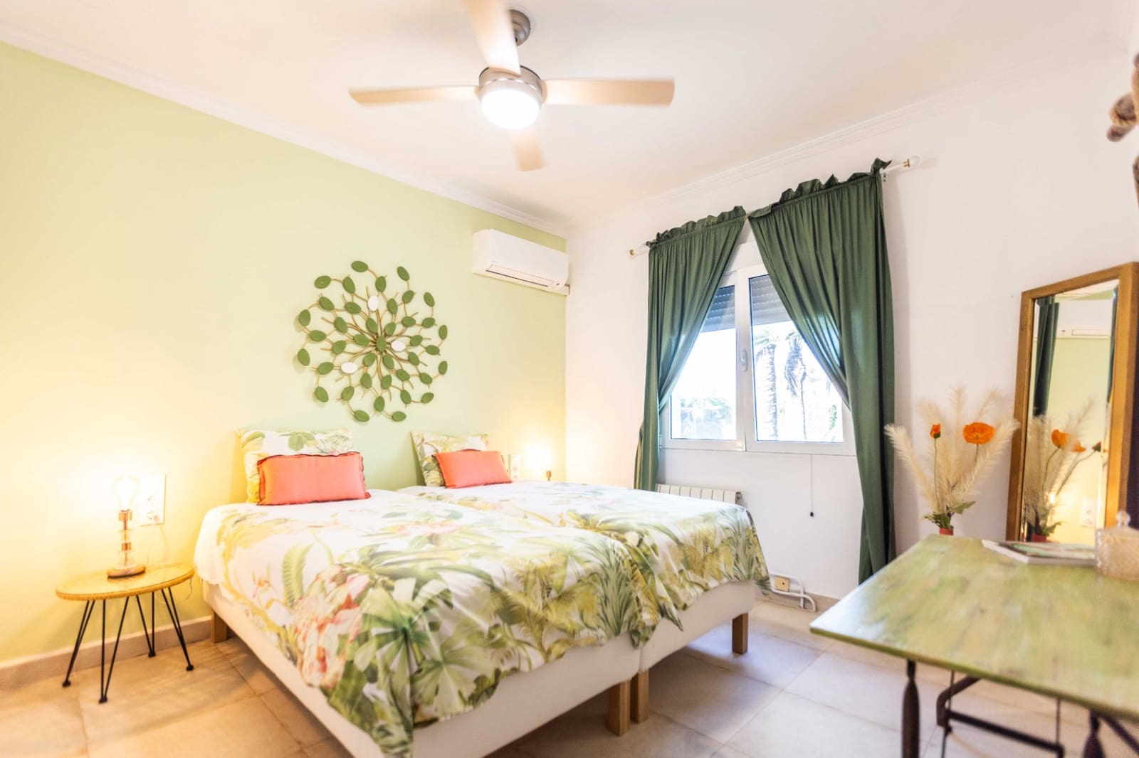 5 slaapkamer Villa te koop in Denia met zwembad garage - € 1.295.000 (Ref: 9309279)