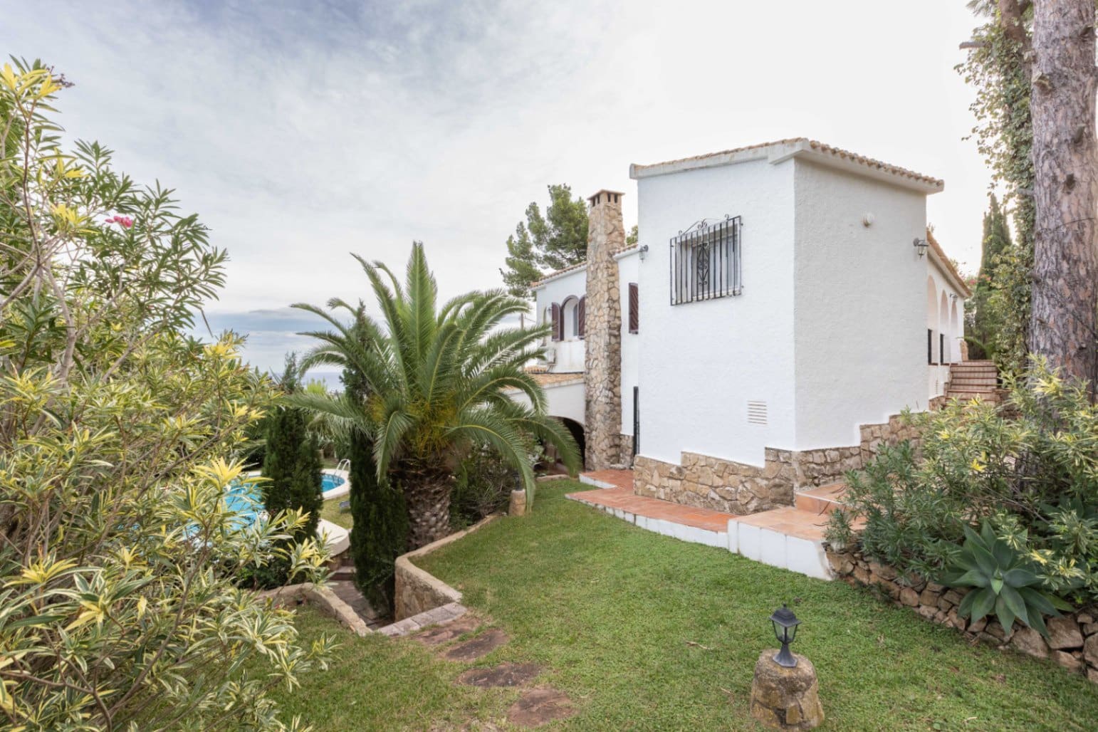 5 quarto Moradia para venda em Denia com piscina garagem - 850 000 € (Ref: 9353948)