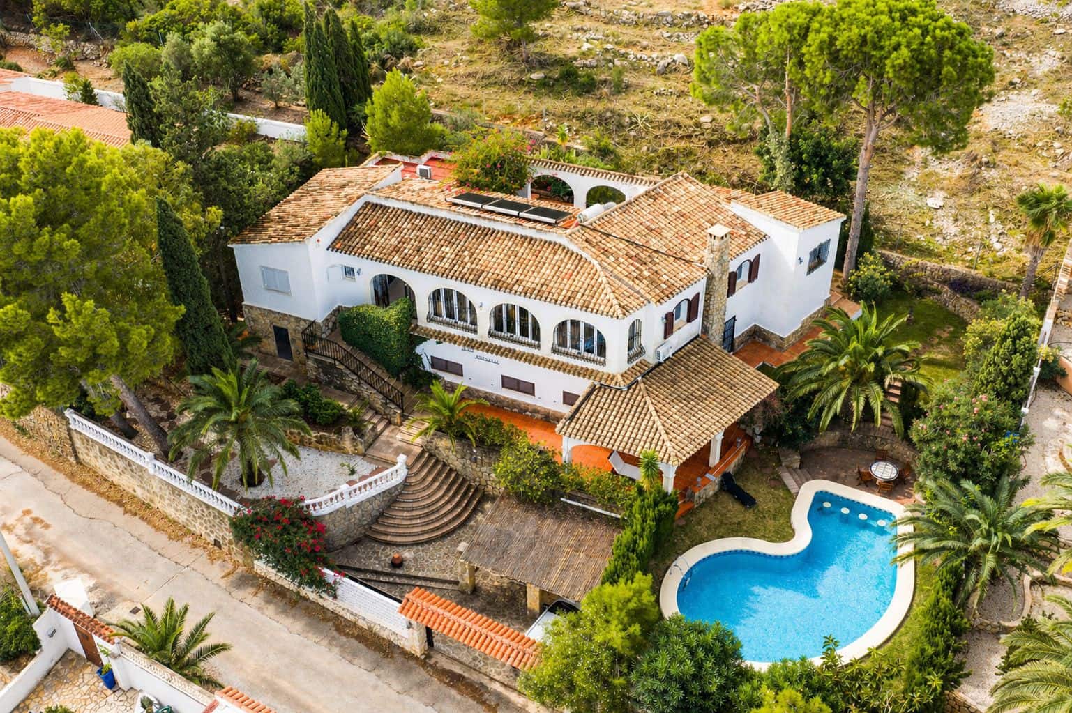 5 quarto Moradia para venda em Denia com piscina garagem - 695 000 € (Ref: 9353948)