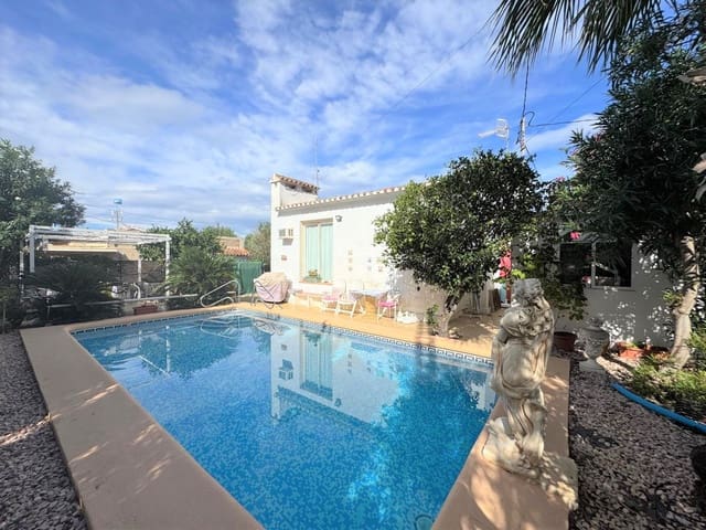 3 quarto Moradia para venda em Dénia com piscina garagem - 395 000 € (Ref: 9357871)