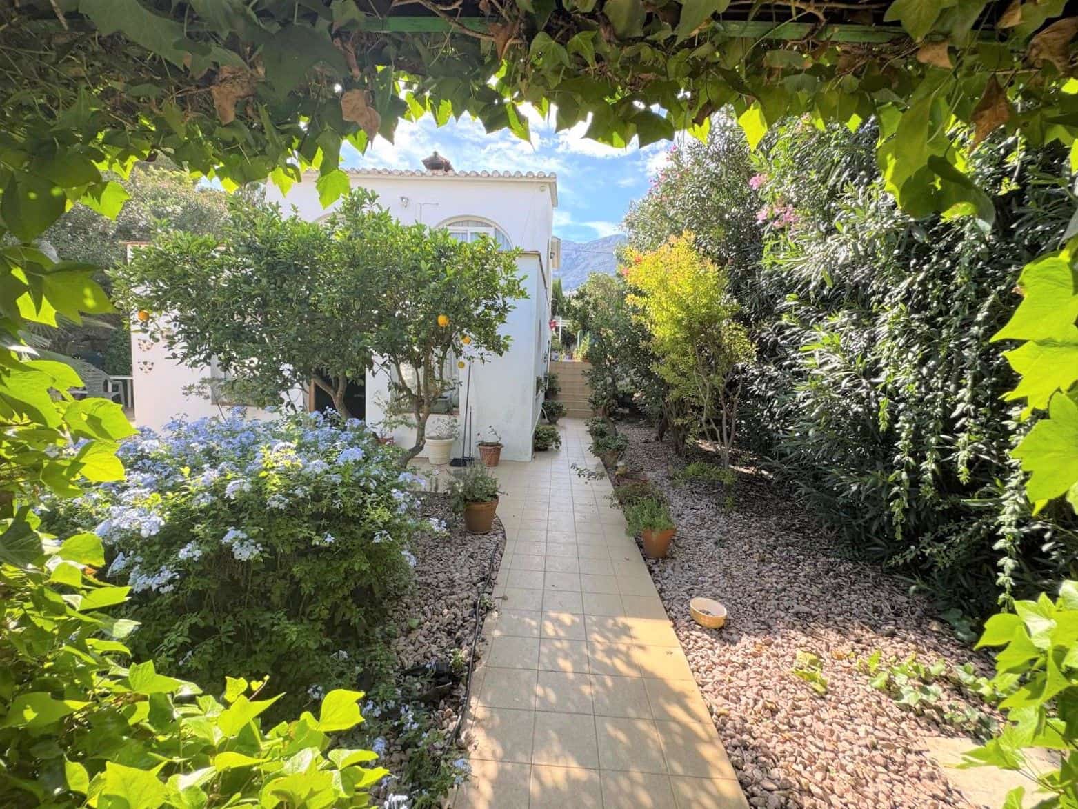 3 quarto Moradia para venda em Denia com piscina garagem - 395 000 € (Ref: 9357871)