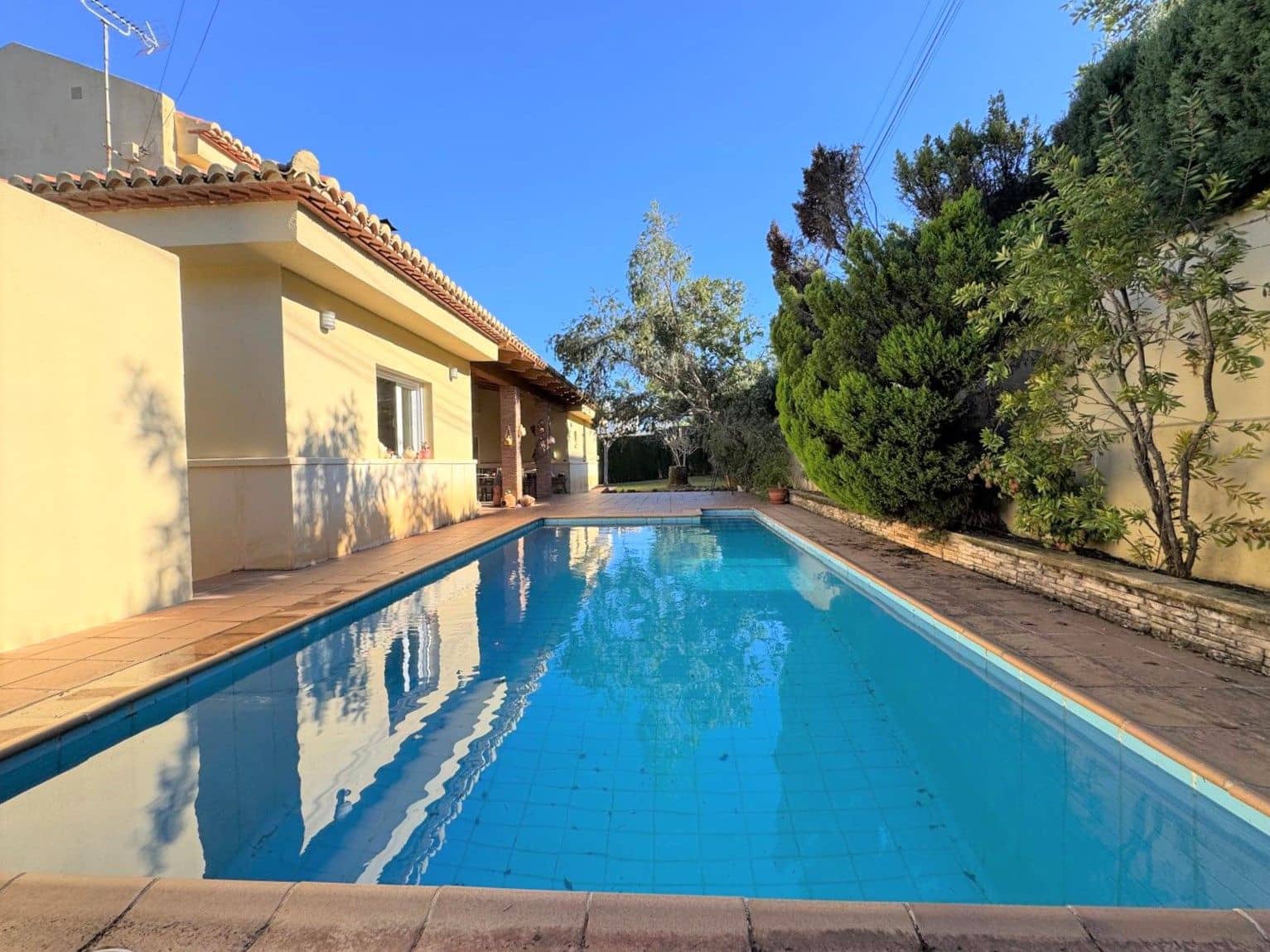 3 Zimmer Villa zu verkaufen in Denia mit Pool Garage - 680.000 € (Ref: 9490081)