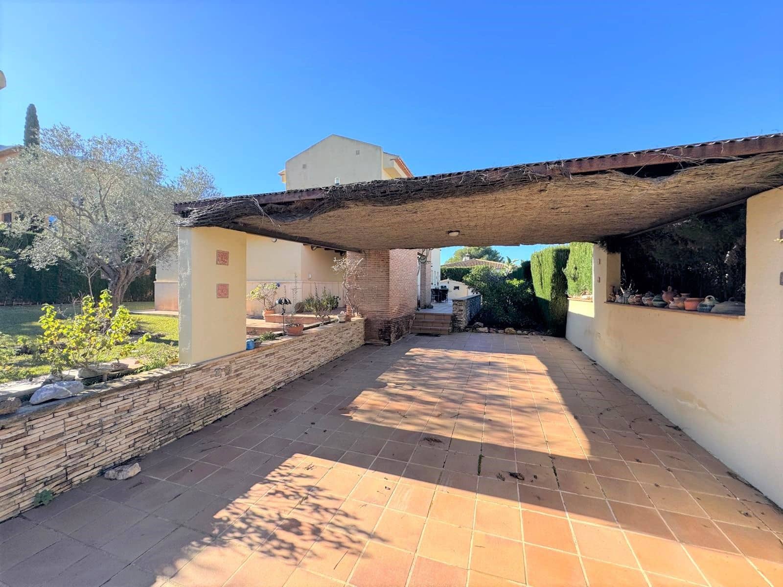 3 Zimmer Villa zu verkaufen in Denia mit Pool Garage - 680.000 € (Ref: 9490081)
