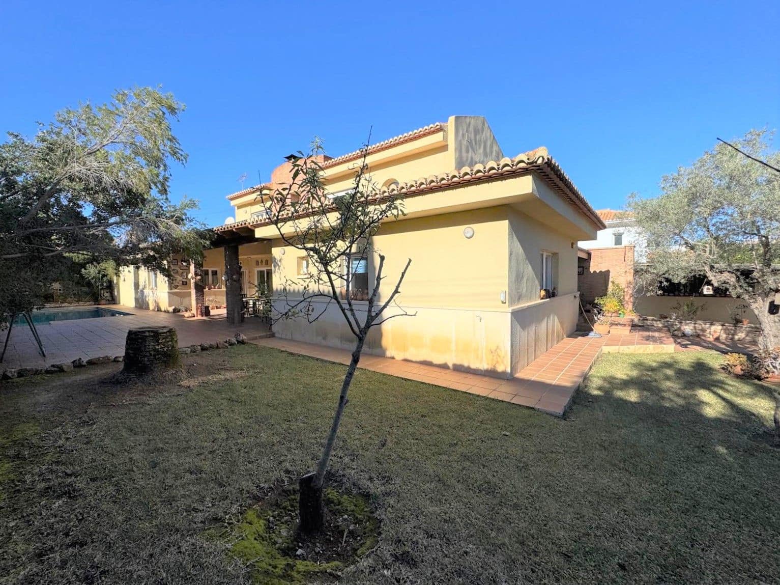 3 Zimmer Villa zu verkaufen in Denia mit Pool Garage - 680.000 € (Ref: 9490081)