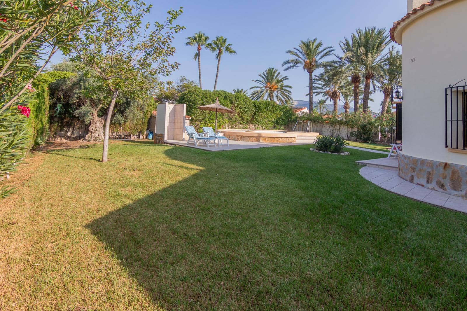 2 chambre Villa/Maison à vendre à Denia avec piscine garage - 575 000 € (Ref: 9522871)