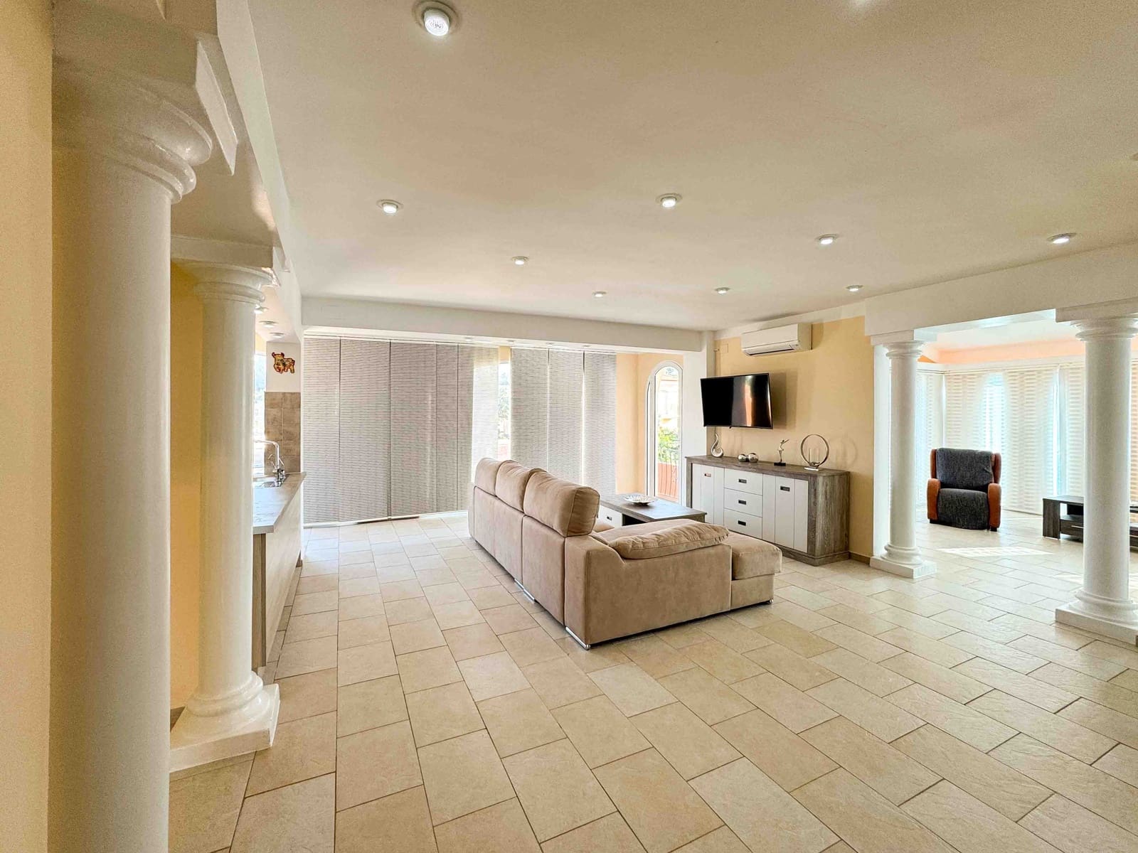 4 soveværelse Villa til salg i Denia med swimmingpool garage - € 970.000 (Ref: 9522873)