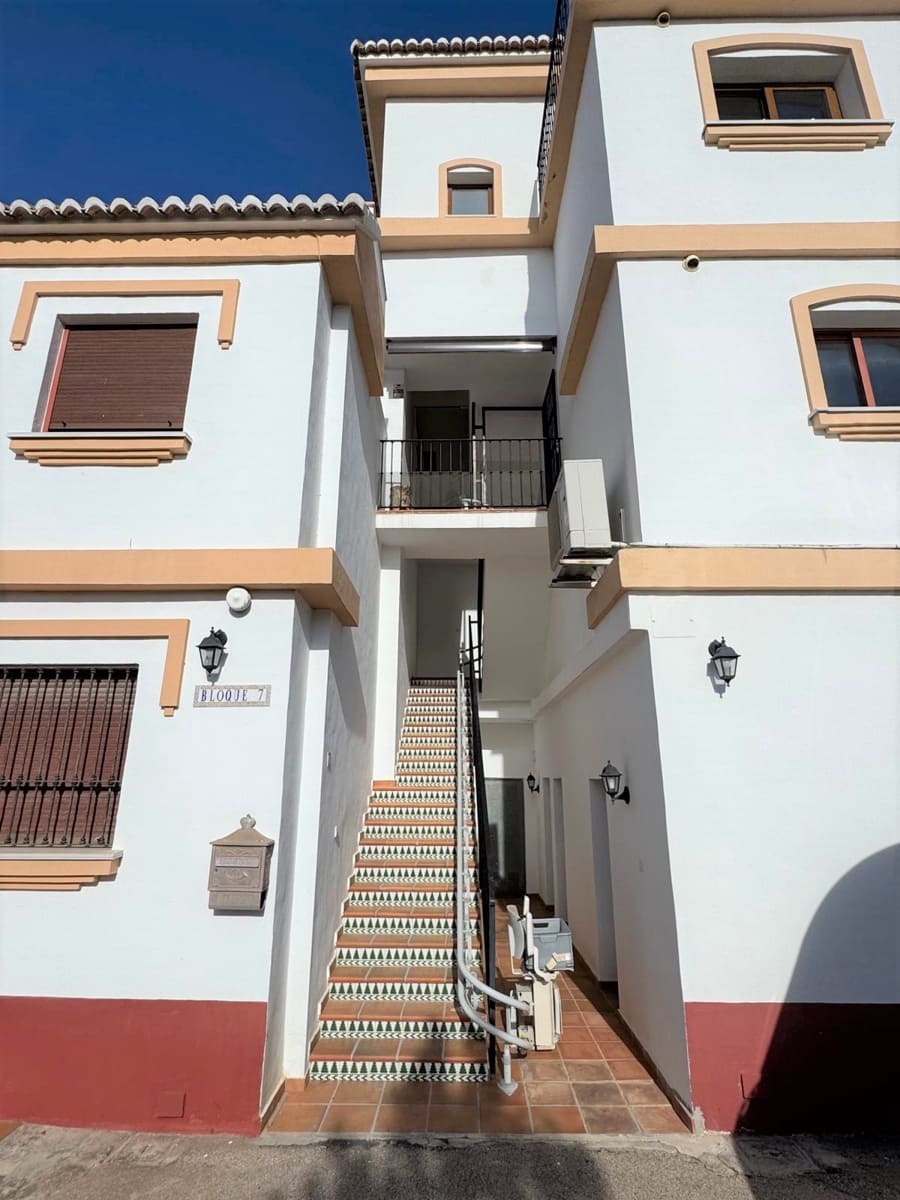 4 chambre Penthouse à vendre à Denia avec piscine garage - 770 000 € (Ref: 9522876)