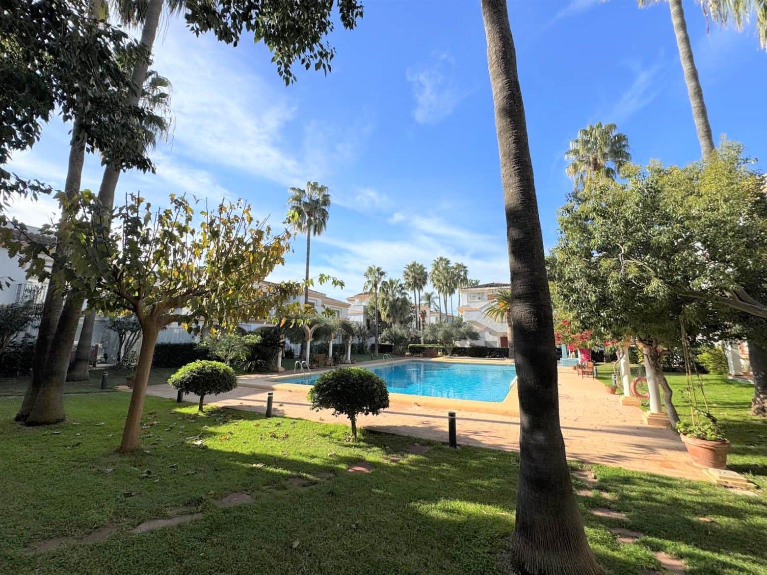 4 chambre Penthouse à vendre à Denia avec piscine garage - 770 000 € (Ref: 9522876)