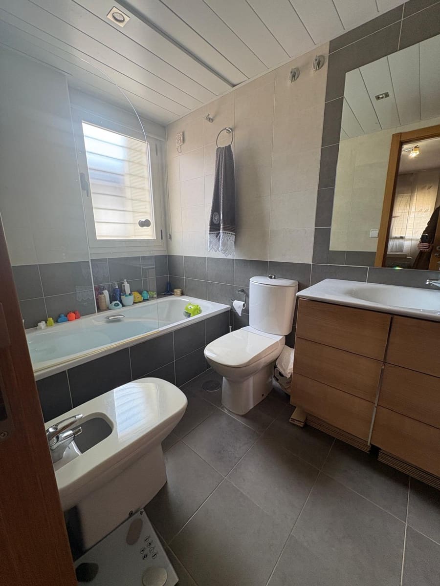 3 sypialnia Apartament na sprzedaż w Denia z basenem garażem - 293 000 € (Ref: 9522878)