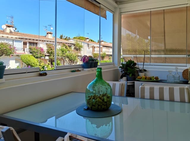 5 soveværelse Rækkehus til salg i Dénia med swimmingpool garage - € 440.000 (Ref: 9522882)