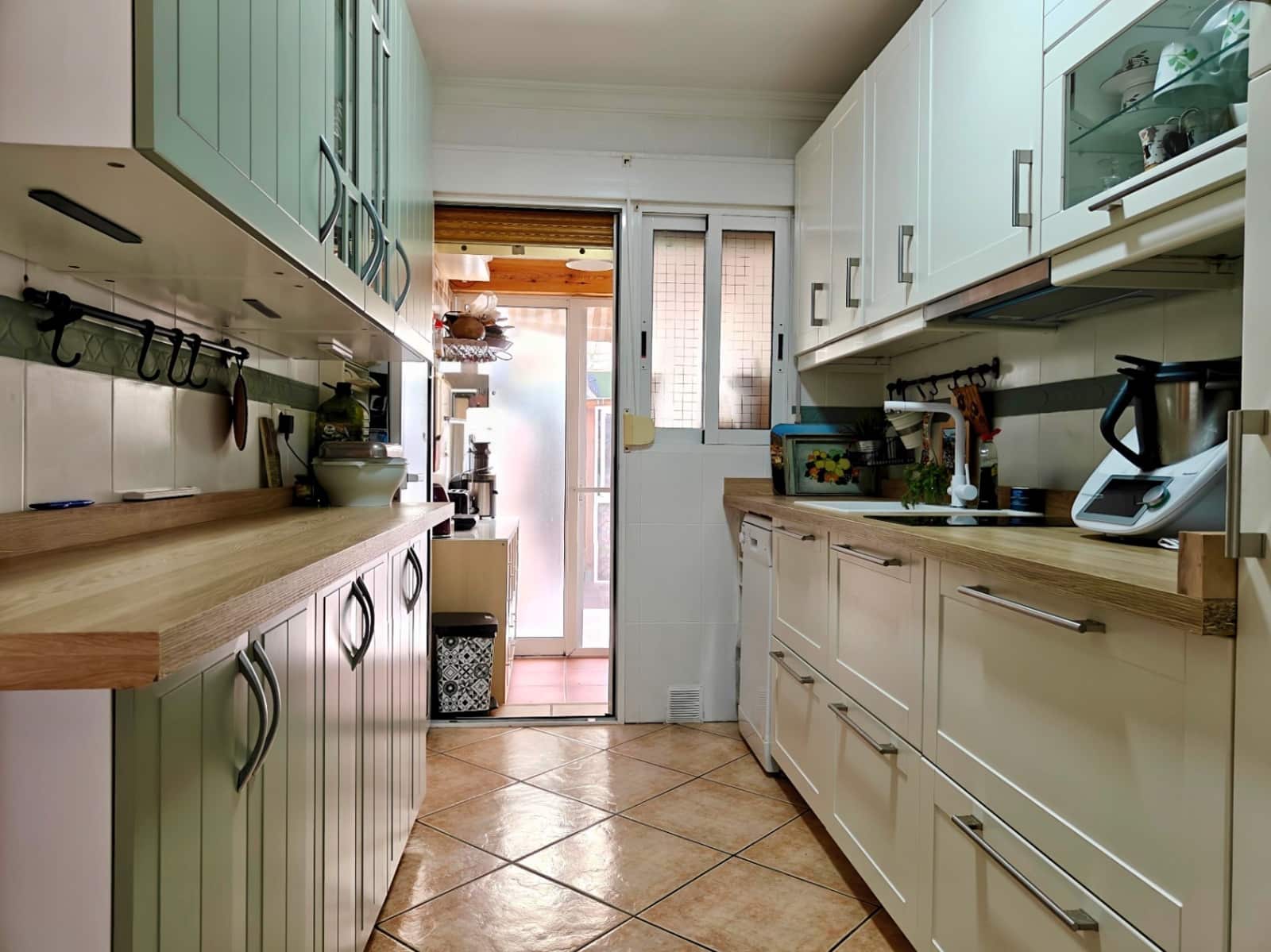 5 soveværelse Rækkehus til salg i Denia med swimmingpool garage - € 440.000 (Ref: 9522882)