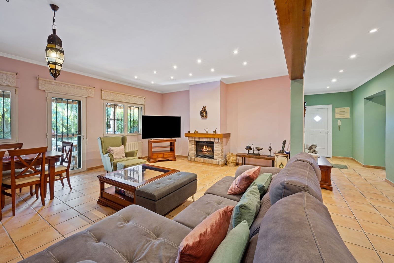 4 sypialnia Willa na sprzedaż w Denia z basenem garażem - 1 150 000 € (Ref: 9522884)