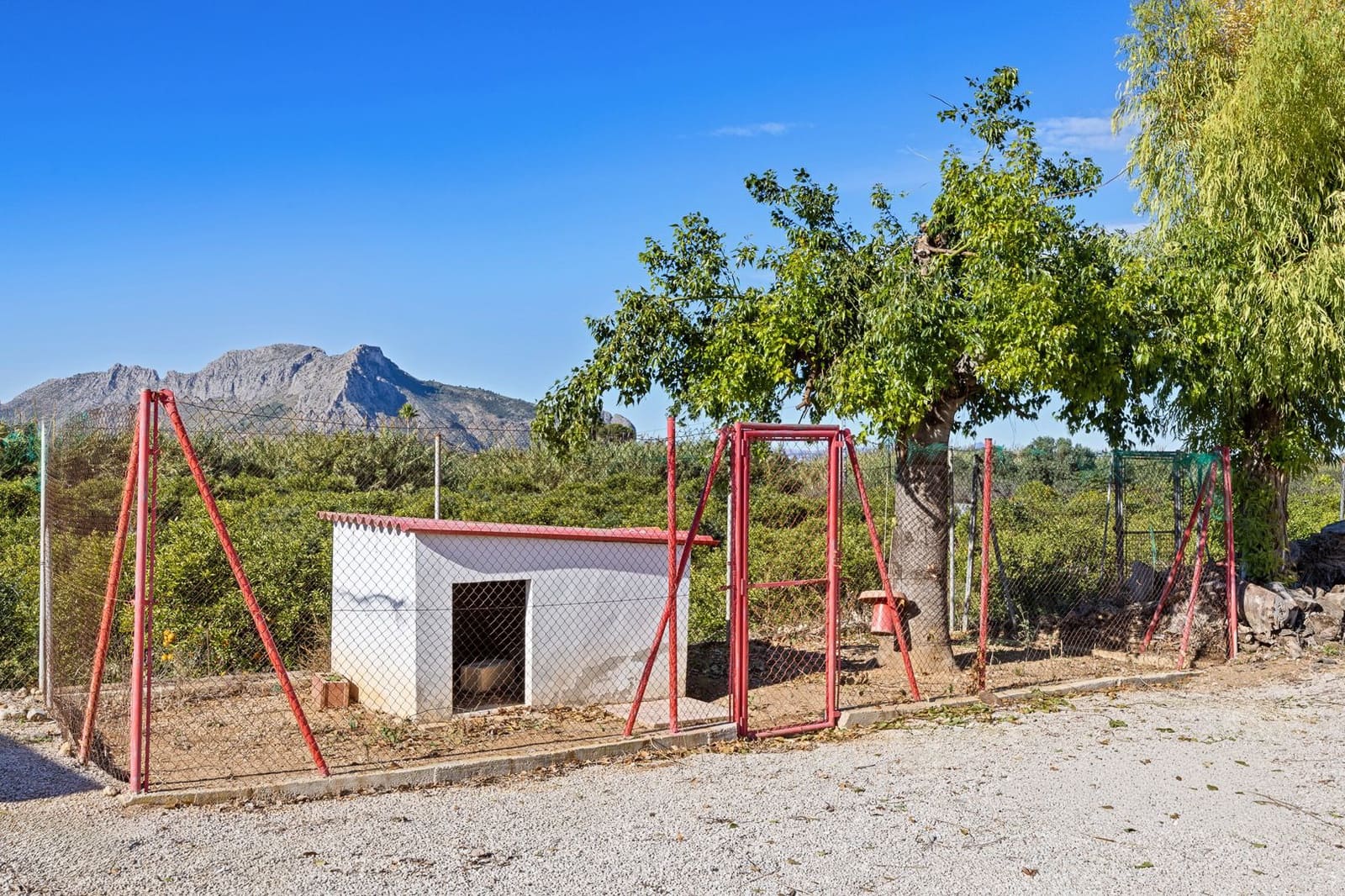 4 sypialnia Willa na sprzedaż w Denia z basenem garażem - 1 150 000 € (Ref: 9522884)