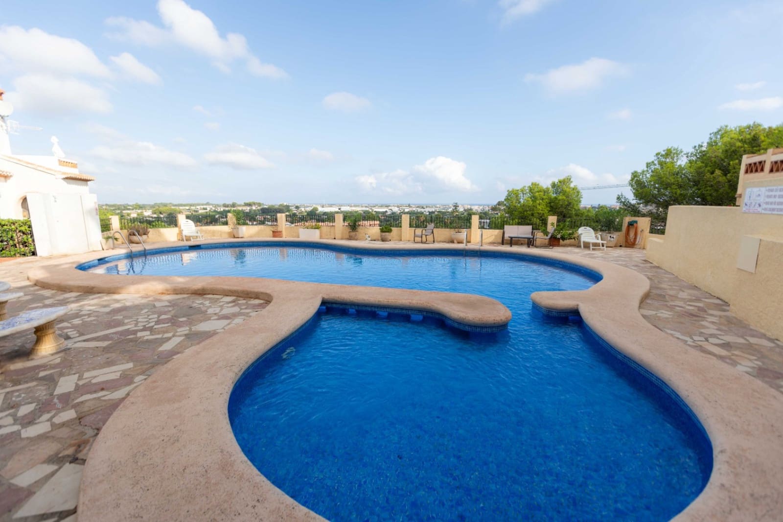 3 soverom Villa til salgs i Denia med svømmebasseng garasje - € 499 000 (Ref: 9522890)