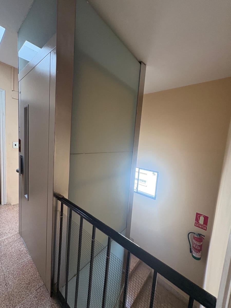 4 Zimmer Wohnung zu verkaufen in Denia - 265.000 € (Ref: 9522905)