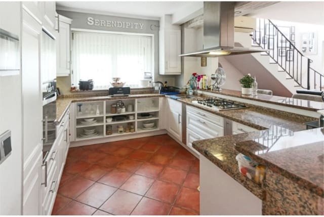 6 camera da letto Villa in vendita in La Xara, Dénia con piscina - 695.000 € (Rif: 9522909)