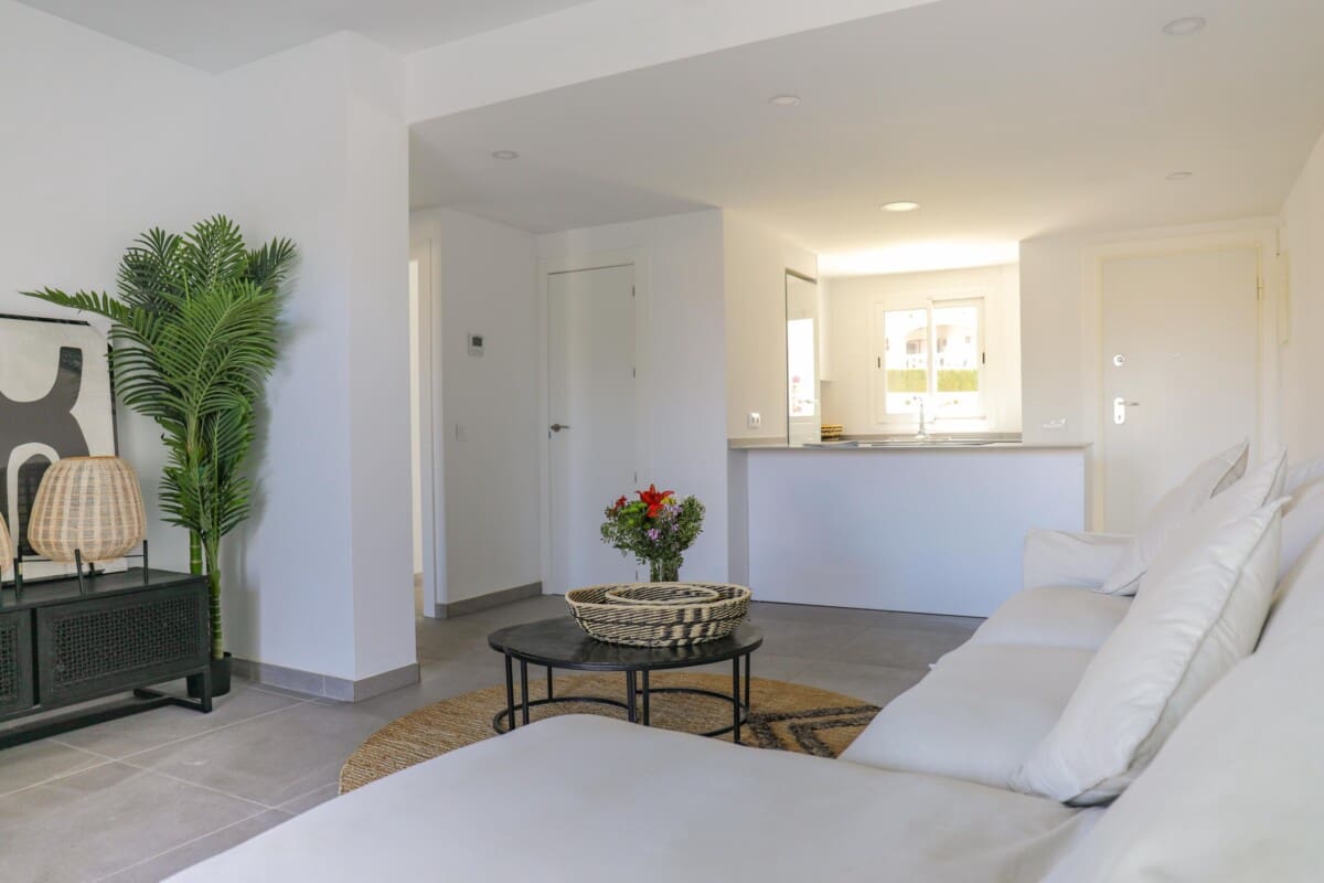 2 bedroom Apartment for sale in Denia with pool - € 381,000 (Ref: 9522910)