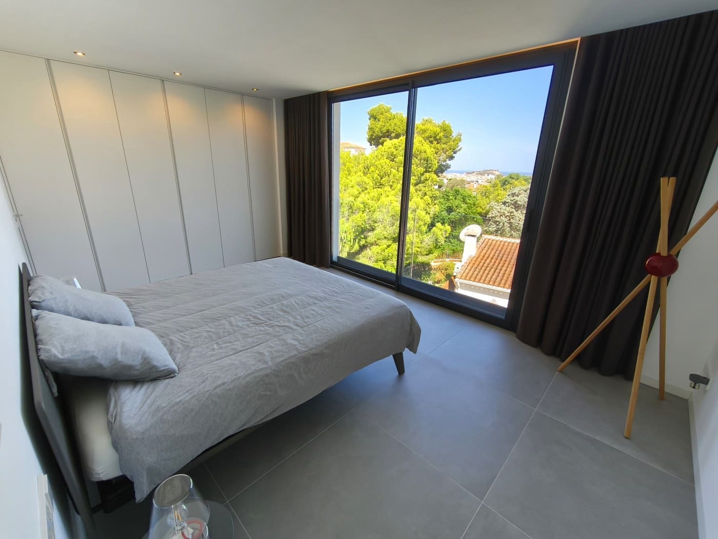 4 chambre Villa/Maison à vendre à Denia avec piscine garage - 1 295 000 € (Ref: 9590350)