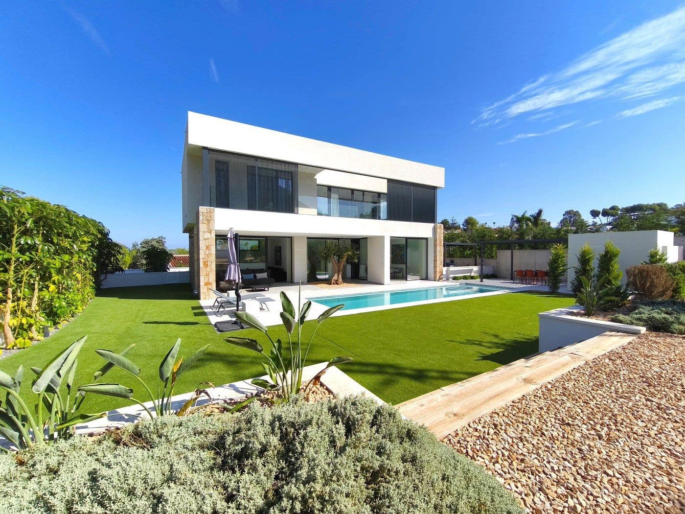 4 chambre Villa/Maison à vendre à Denia avec piscine garage - 1 295 000 € (Ref: 9590350)