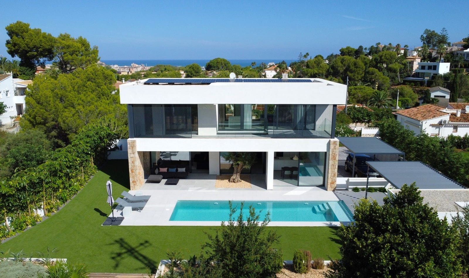 4 chambre Villa/Maison à vendre à Denia avec piscine garage - 1 295 000 € (Ref: 9590350)