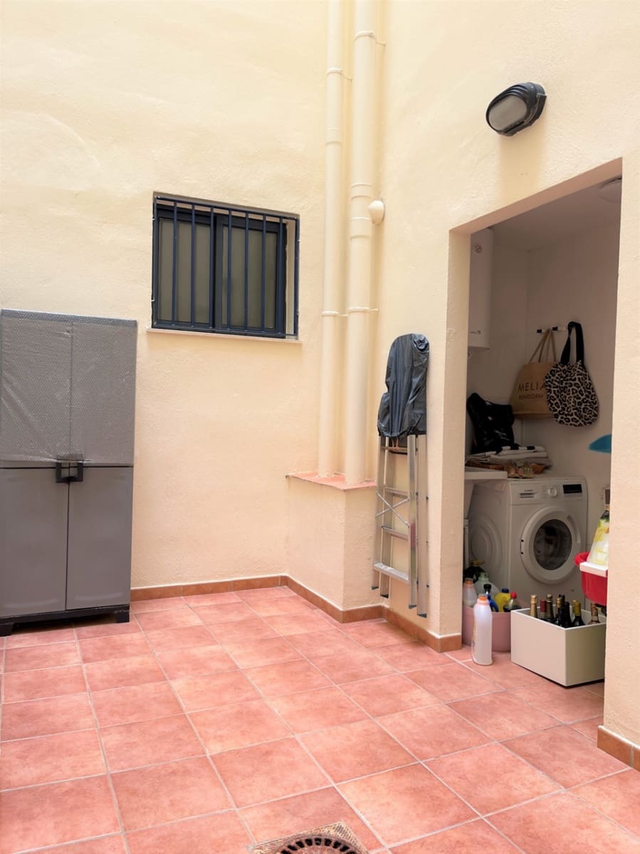 2 soveværelse Lejlighed til salg i Denia med swimmingpool garage - € 349.000 (Ref: 9795703)