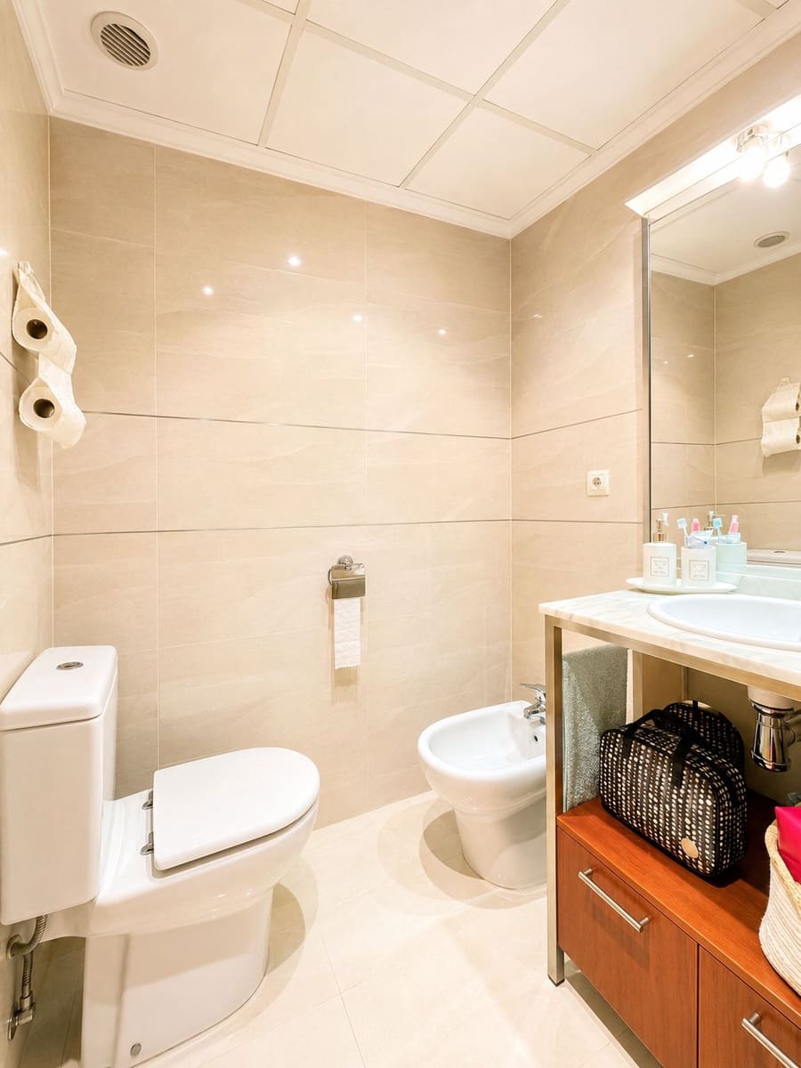 2 bedroom Apartment for sale in Denia with pool garage - € 349,000 (Ref: 9795703)