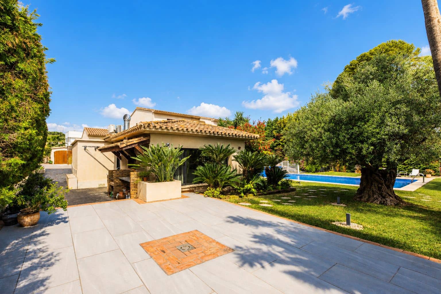 8 camera da letto Villa in vendita in Denia con piscina garage - 3.950.000 € (Rif: 9844563)
