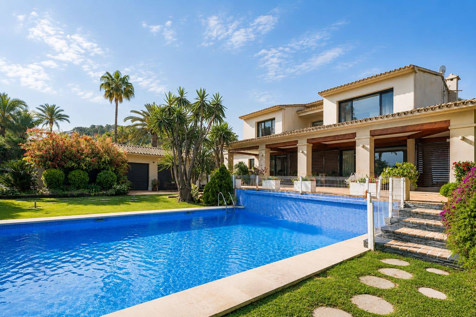 8 camera da letto Villa in vendita in Denia con piscina garage - 3.950.000 € (Rif: 9844563)