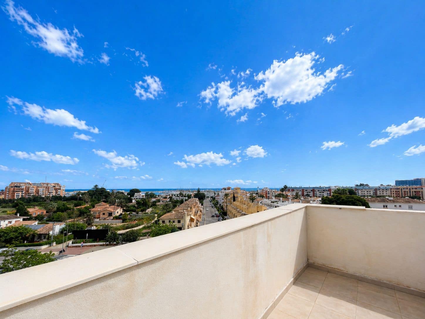 4 quarto Penthouse para venda em Denia com piscina garagem - 550 000 € (Ref: 9844564)