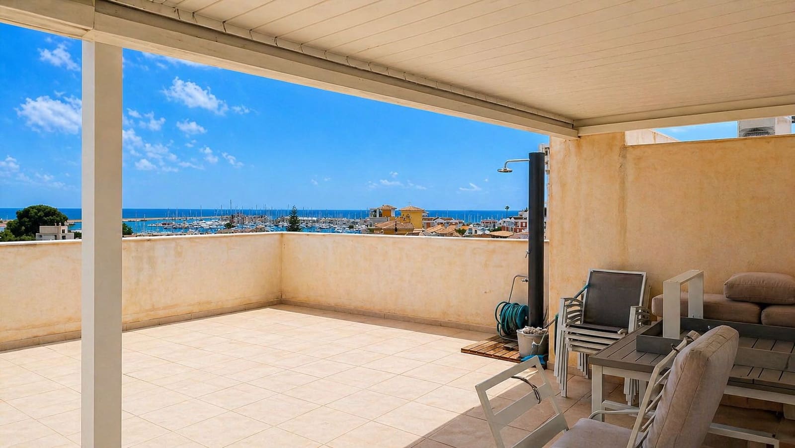 4 quarto Penthouse para venda em Denia com piscina garagem - 550 000 € (Ref: 9844564)
