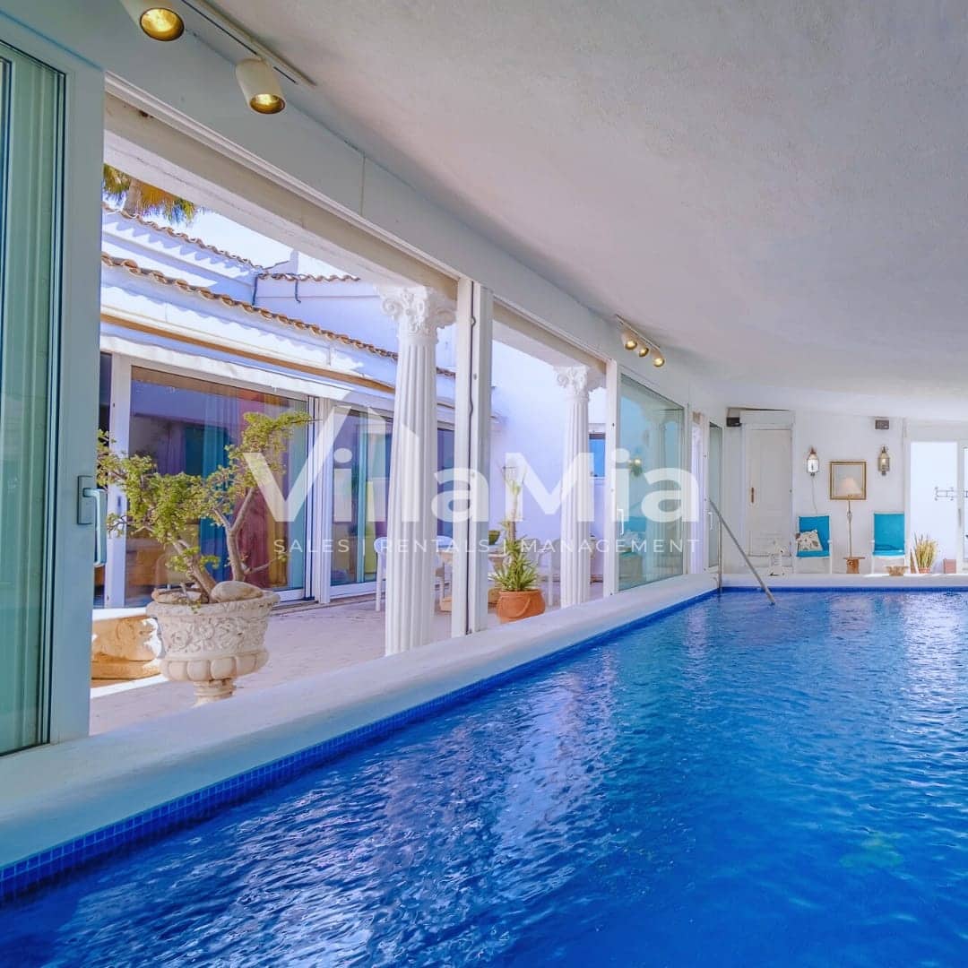 6 bedroom Villa for sale in Javea / Xabia - € 1,395,000 (Ref: 9891638)