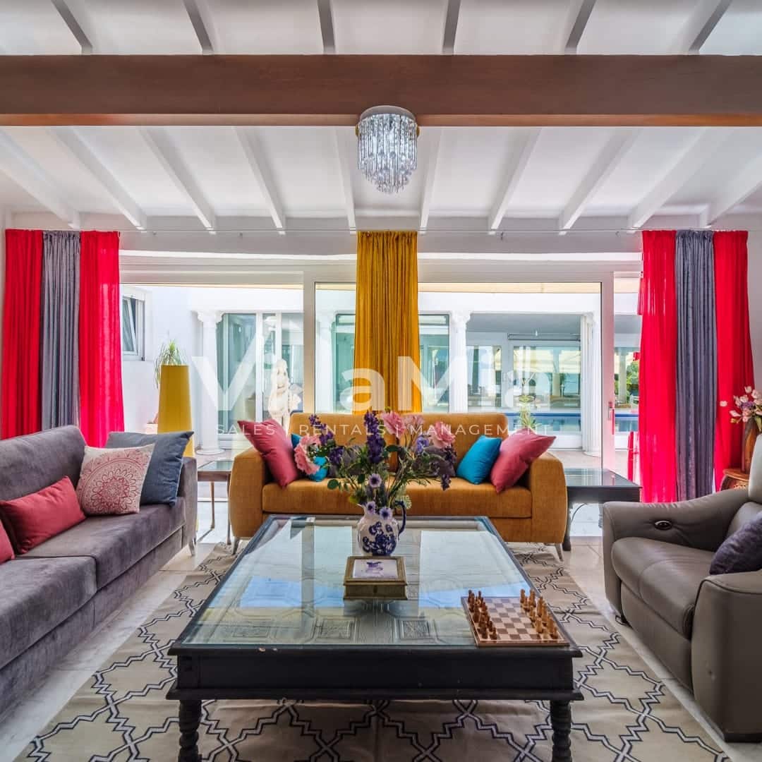 6 bedroom Villa for sale in Javea / Xabia - € 1,395,000 (Ref: 9891638)