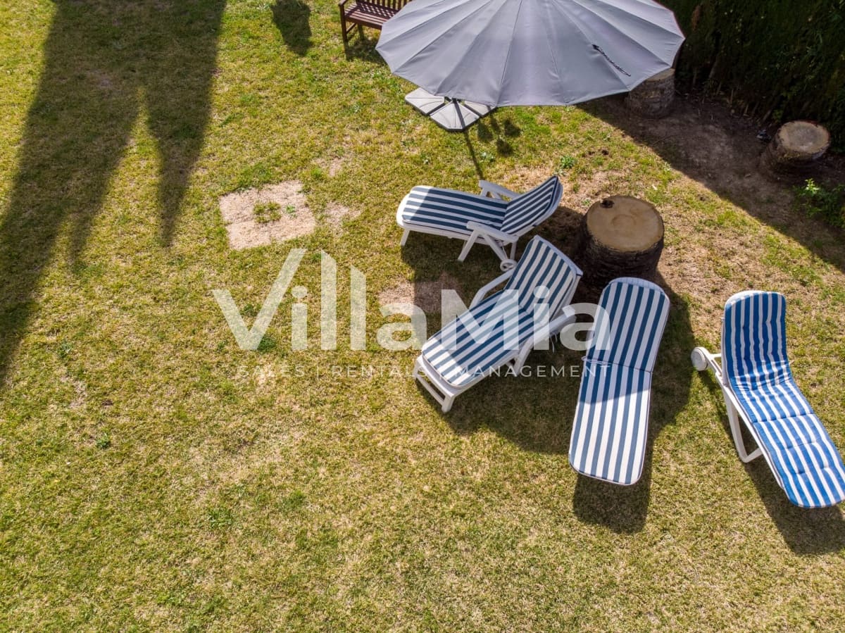 6 bedroom Villa for sale in Javea / Xabia - € 1,395,000 (Ref: 9891638)