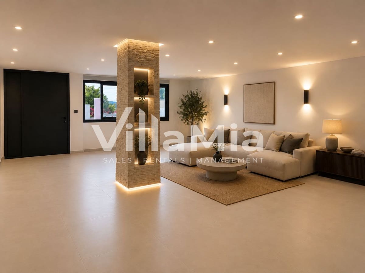 4 bedroom Villa for sale in Javea / Xabia with pool - € 1,695,000 (Ref: 9891640)