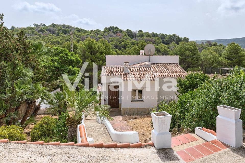 5 Zimmer Villa zu verkaufen in Javea / Xabia mit Pool - 549.000 € (Ref: 9891641)
