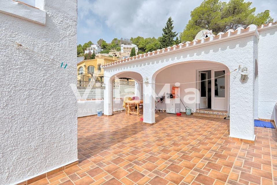 5 Zimmer Villa zu verkaufen in Javea / Xabia mit Pool - 549.000 € (Ref: 9891641)
