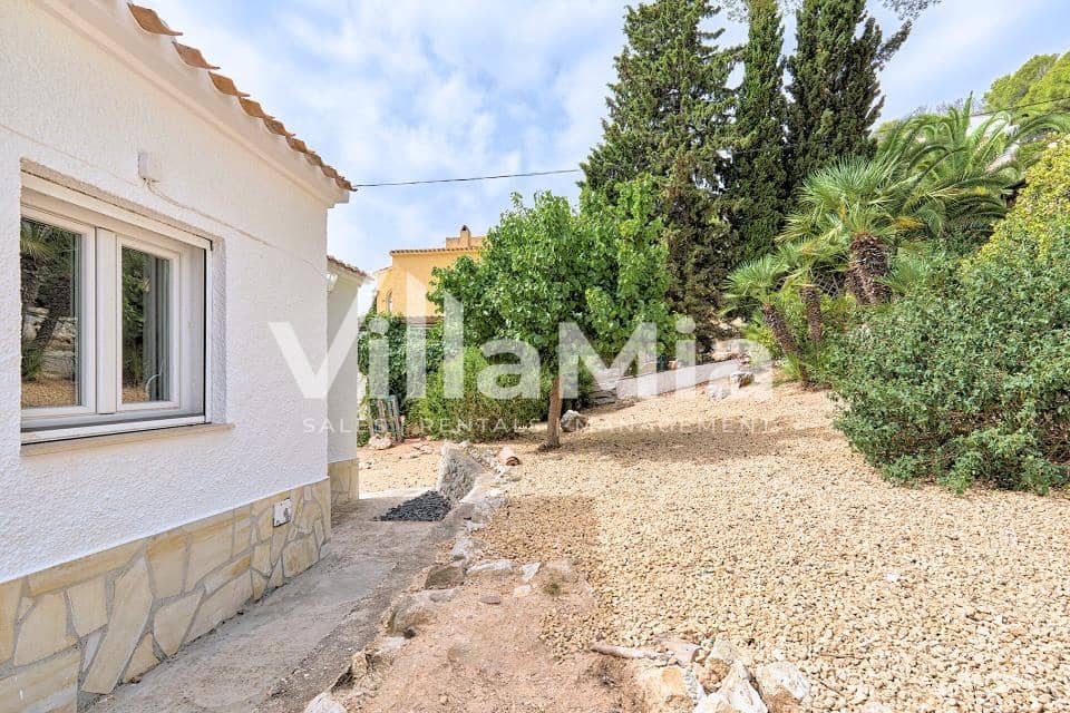 5 Zimmer Villa zu verkaufen in Javea / Xabia mit Pool - 549.000 € (Ref: 9891641)