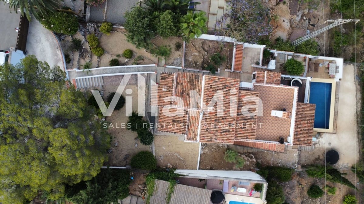 5 Zimmer Villa zu verkaufen in Javea / Xabia mit Pool - 549.000 € (Ref: 9891641)