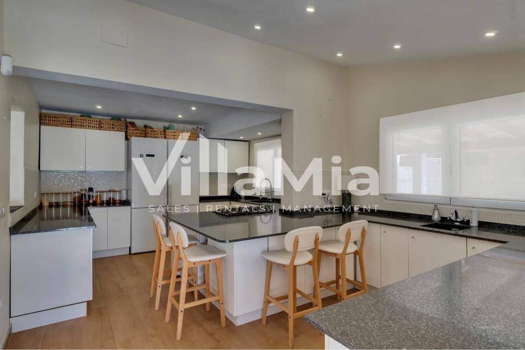 3 bedroom Villa for sale in Javea / Xabia - € 845,000 (Ref: 9891643)