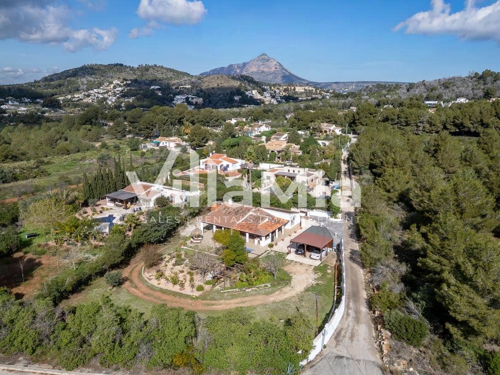 3 bedroom Villa for sale in Javea / Xabia - € 845,000 (Ref: 9891643)